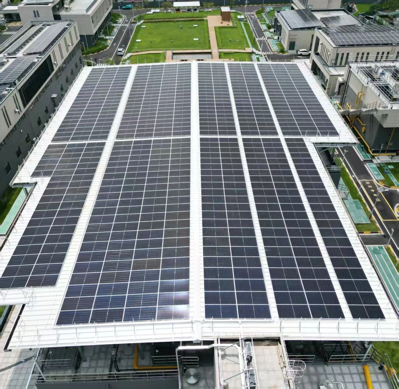 居家桥水厂分布式光伏项目成功并网发电